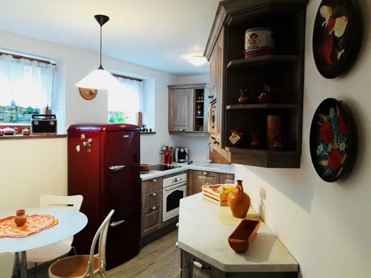 Status Apartments بليد المظهر الخارجي الصورة